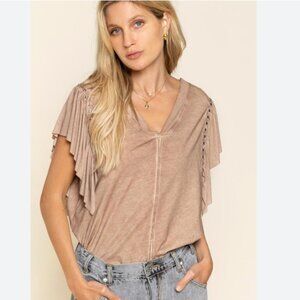 POL Anthropologie Ruffle Sleeve Silver Studded V-Neck Top, Beige / Tan, Sz M